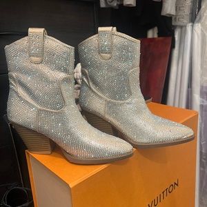 Forever ankle sparkle boots